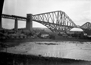 Photograph of Forth Rail Bridge