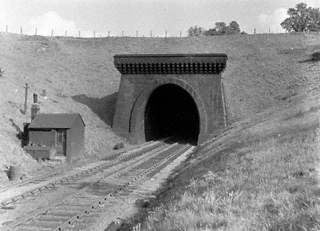 Photograph of Kilsby Tunnel North Portal (1 of 2)