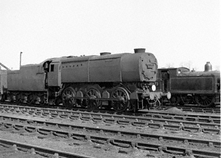 Photograph of 33019 Q1 Class