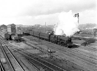 Photograph of 45034 Black 5 Class